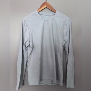 Lululemon Mens Long Sleeve Light Gray Heavier Weight Crew Tee Size Small (S)